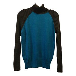 Nomadic Traders Two-Toned Raglan Sleeved Turtleneck Sweater, S